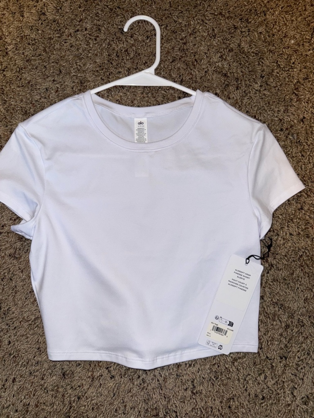 ALO Yoga White Short Sleeve Cropped Tee